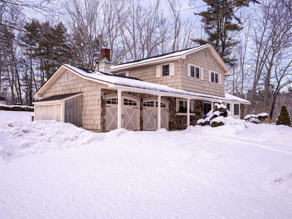 189 Gulf Road, Dover, NH 03820