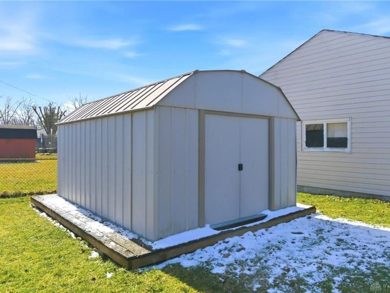 308 Frayne Drive, New Carlisle, OH 45344 Photo 25