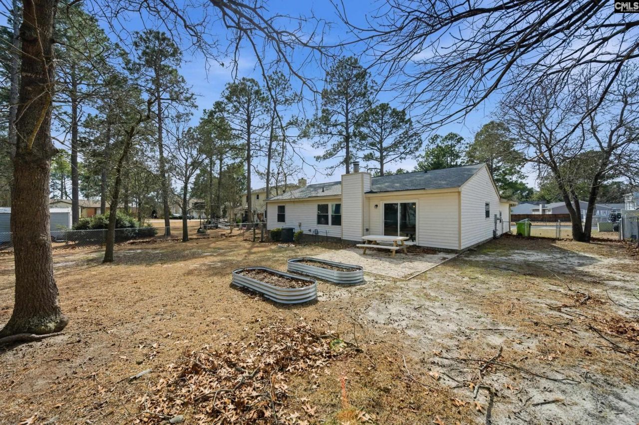 305 Halling Drive  Photo 26