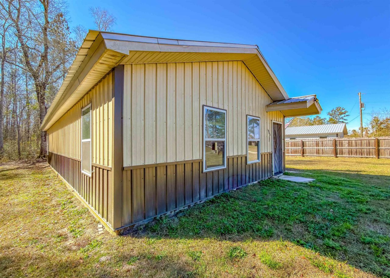11963 NW Lake Mystic Lee Duggar Road, Bristol, FL 32321 Photo