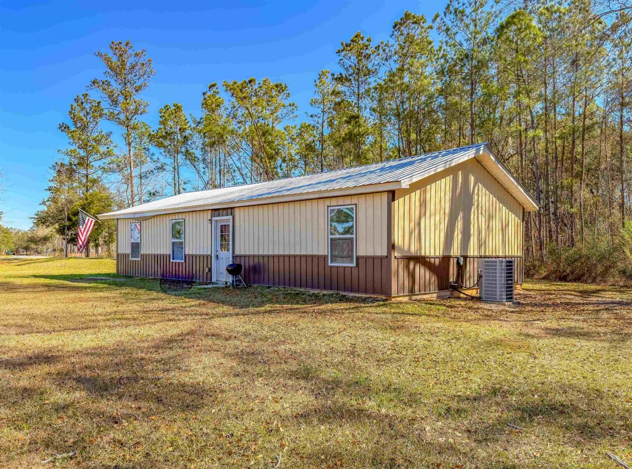 11963 NW Lake Mystic Lee Duggar Road, Bristol, FL 32321 Photo