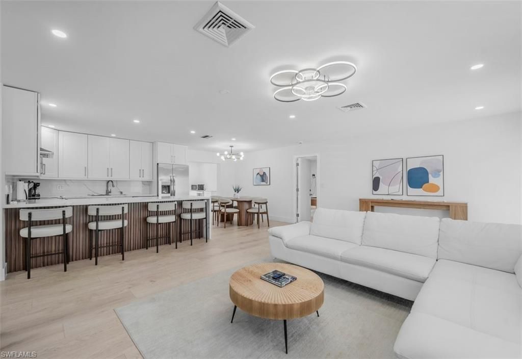 4625 Forest Glen Dr, North Fort Myers, FL 33903 Photo