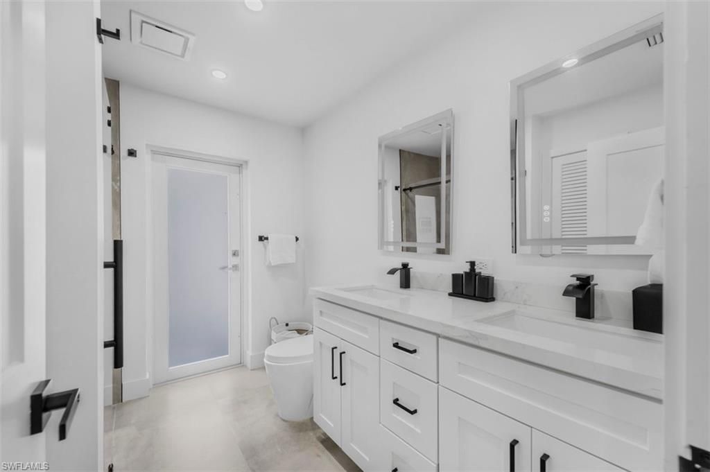 4625 Forest Glen Dr, North Fort Myers, FL 33903 Photo