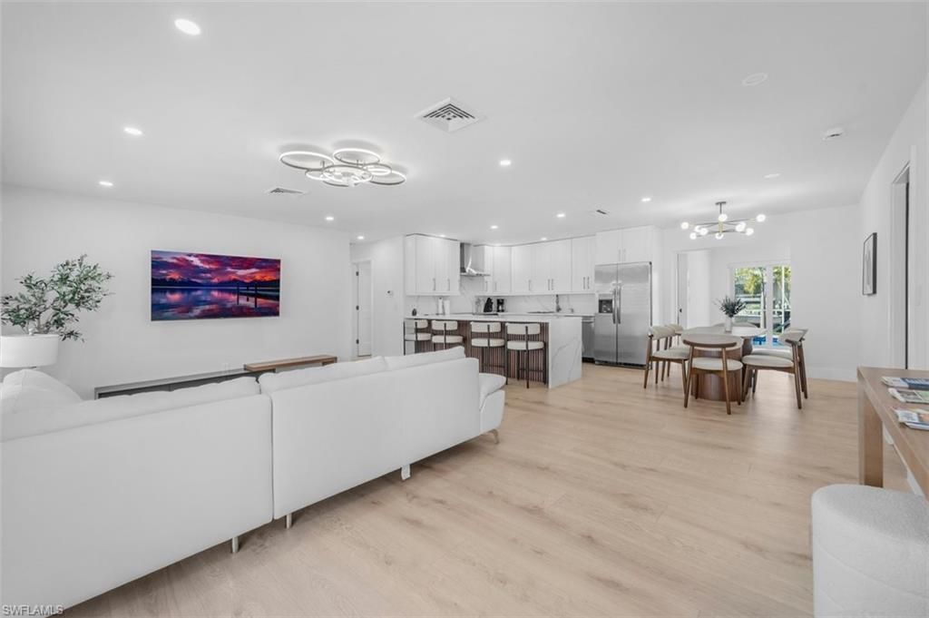 4625 Forest Glen Dr, North Fort Myers, FL 33903 Photo