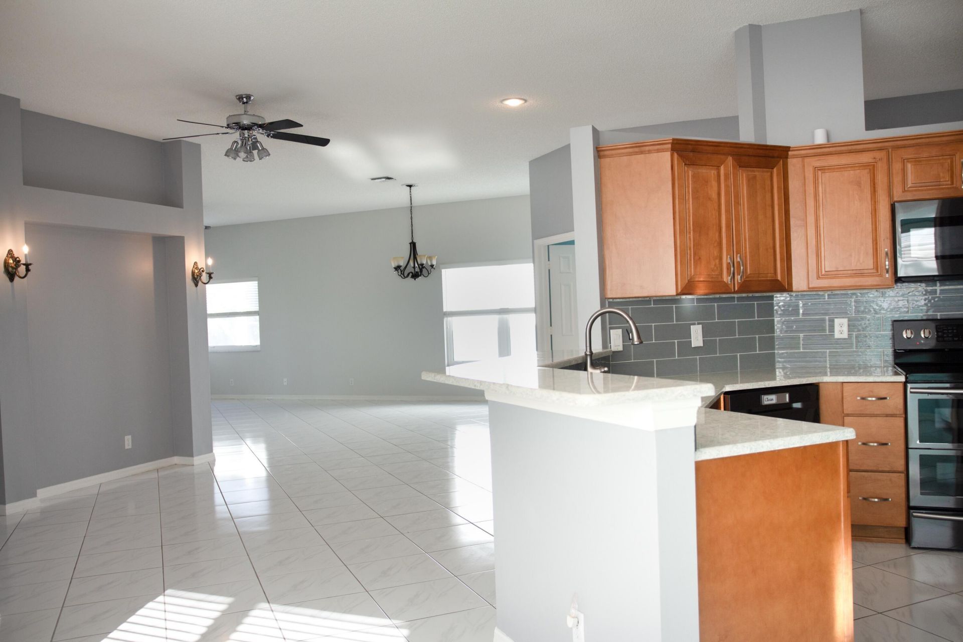 4944 SE Mariner Village Lane, Stuart, FL 34997 Photo