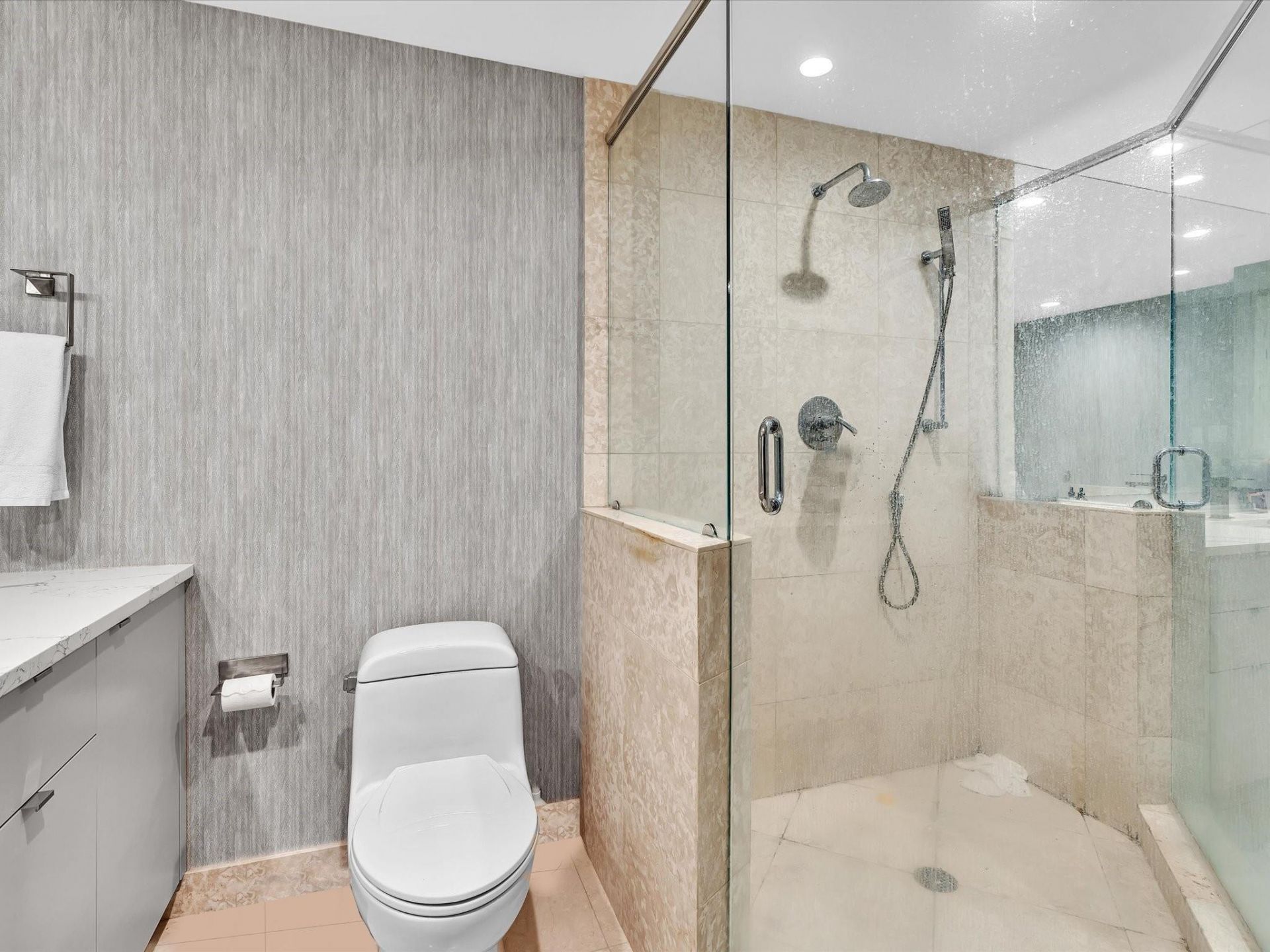 1600 S Ocean Boulevard, Pompano Beach, FL 33062 Photo