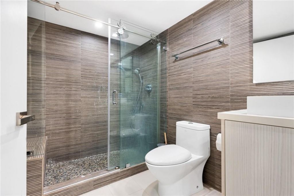 805 Cypress Boulevard, Unit 210, Pompano Beach, FL 33069 Photo