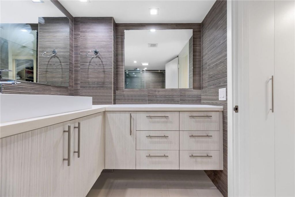 805 Cypress Boulevard, Unit 210, Pompano Beach, FL 33069 Photo