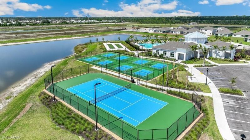 16885 Elkhorn Coral Dr, Cape Coral, FL 33993 Photo