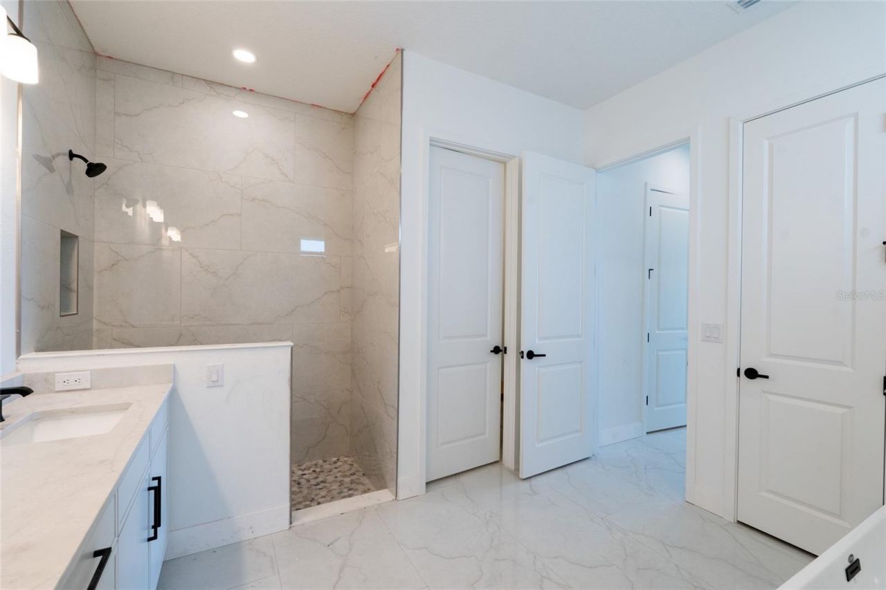 659 Maldives Trail, Sarasota, FL 34234 Photo