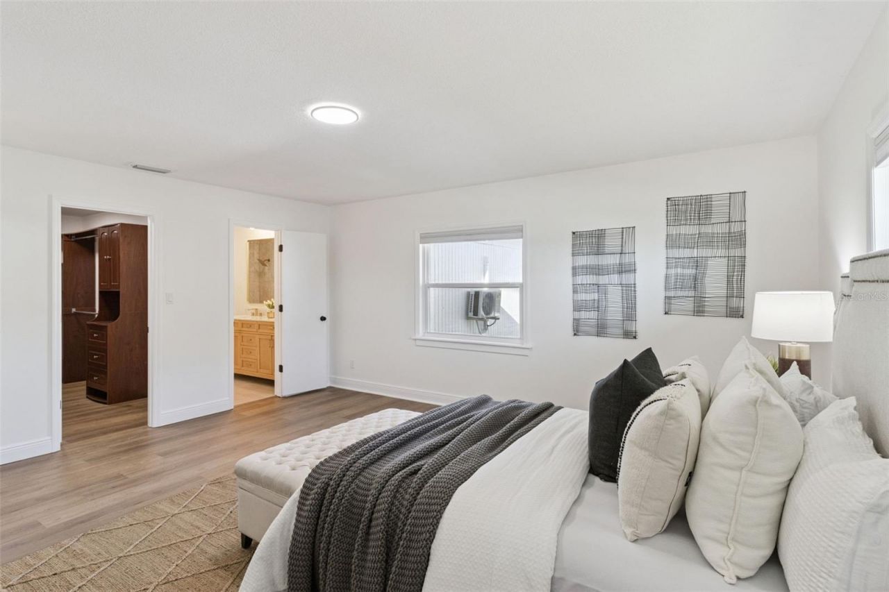 1106 Lake Ariana Boulevard, Auburndale, FL 33823 Photo