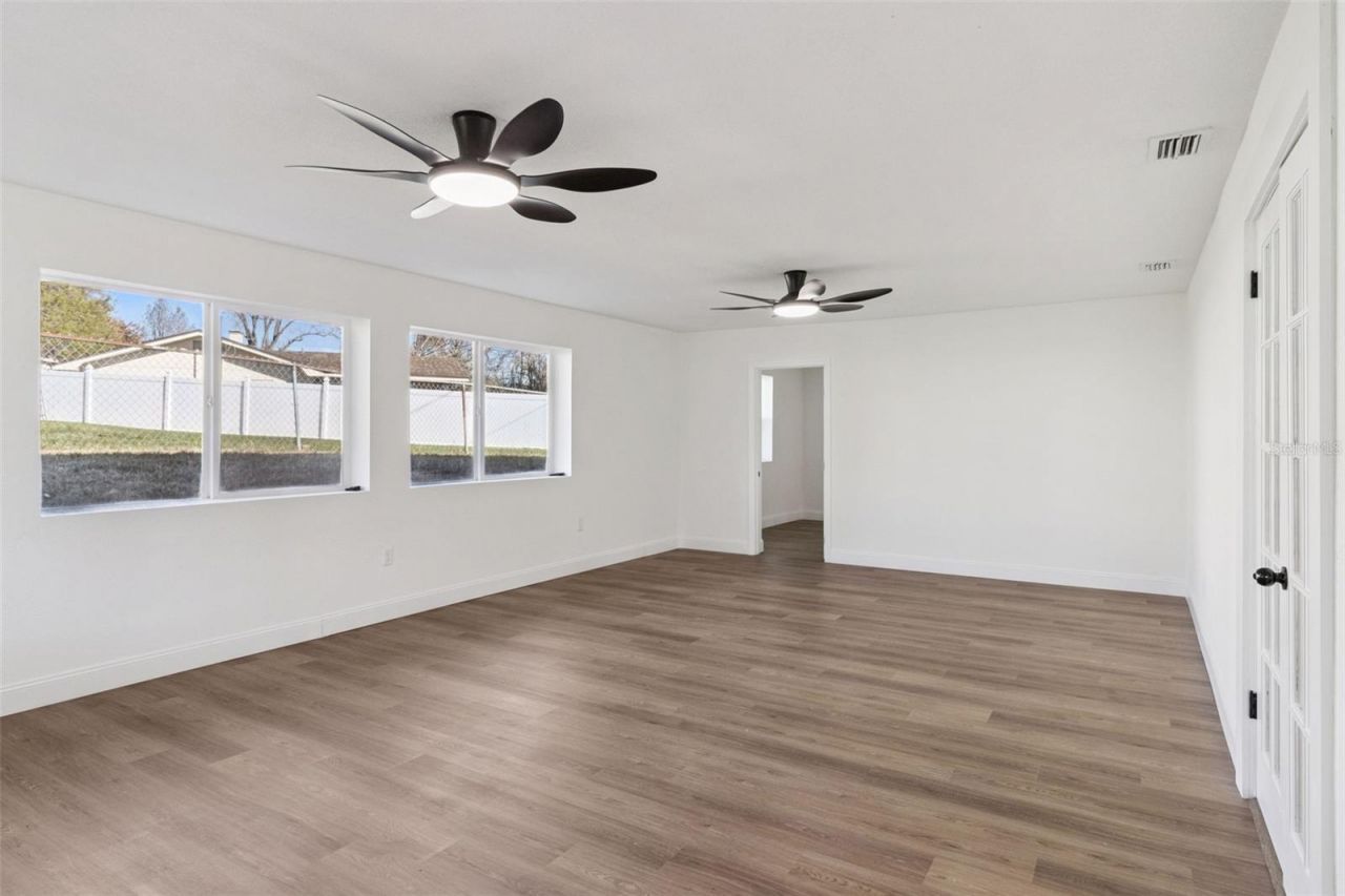 1106 Lake Ariana Boulevard, Auburndale, FL 33823 Photo