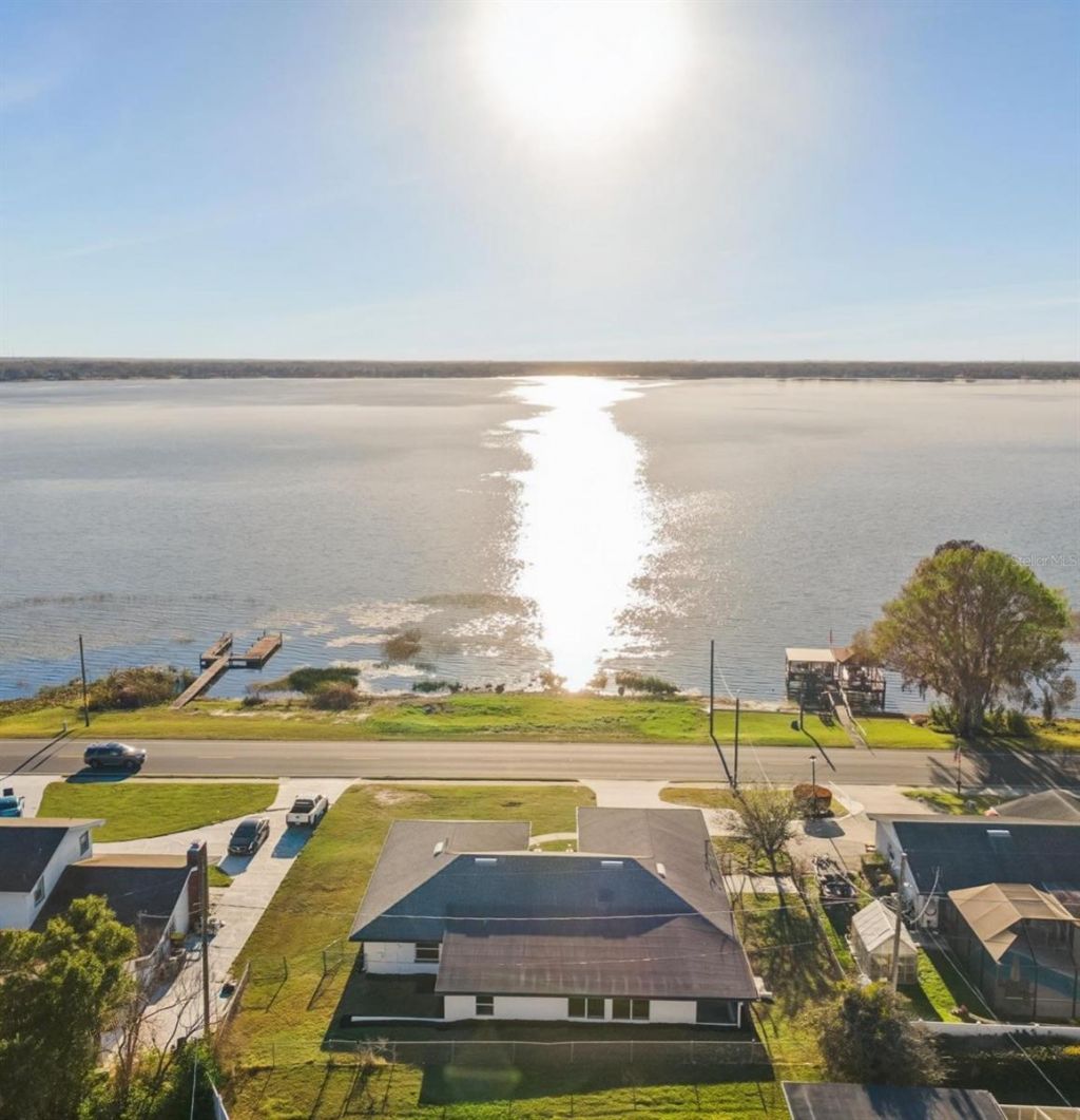 1106 Lake Ariana Boulevard, Auburndale, FL 33823 Photo