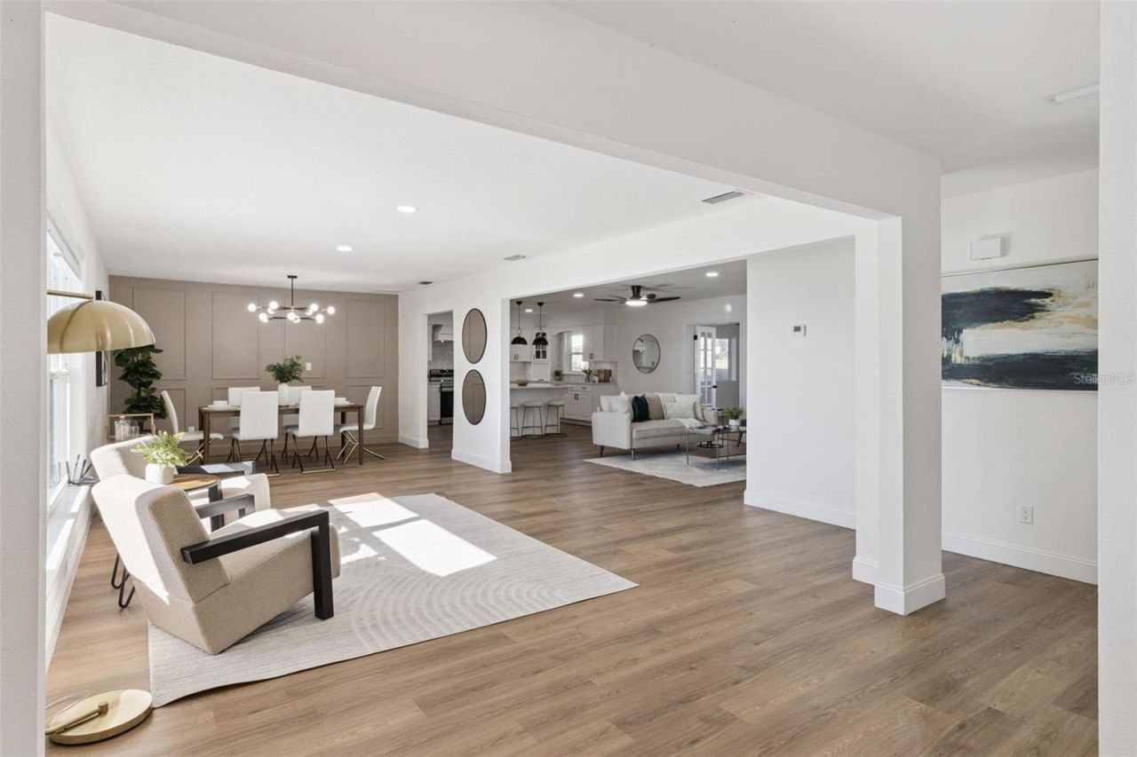 1106 Lake Ariana Boulevard, Auburndale, FL 33823 Photo