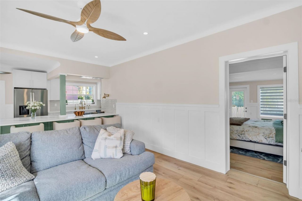 16613 Gulf Boulevard, North Redington Beach, FL 33708 Photo