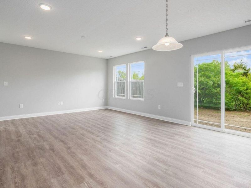 908 Eastern Avenue, Bellefontaine, OH 43311 Photo 14