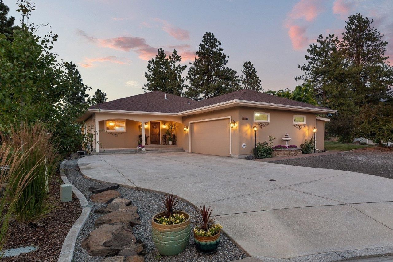 1017 S Vandals Ct, Spokane, WA 99224 Main Photo