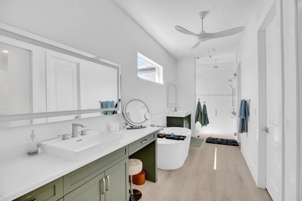 2329 Grand Harbor Reserve Square, Vero Beach, FL 32967 Photo