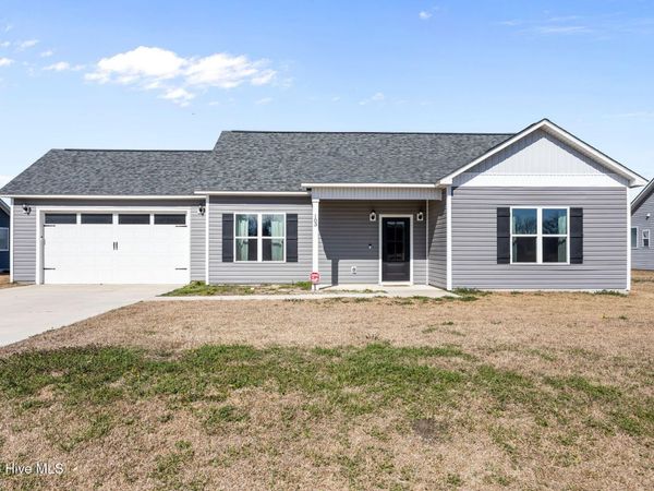 103 Adams Landing Way, Maysville, NC 28555