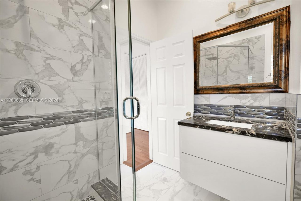 21800 SW 97th Ct, Cutler Bay, FL 33190 Photo