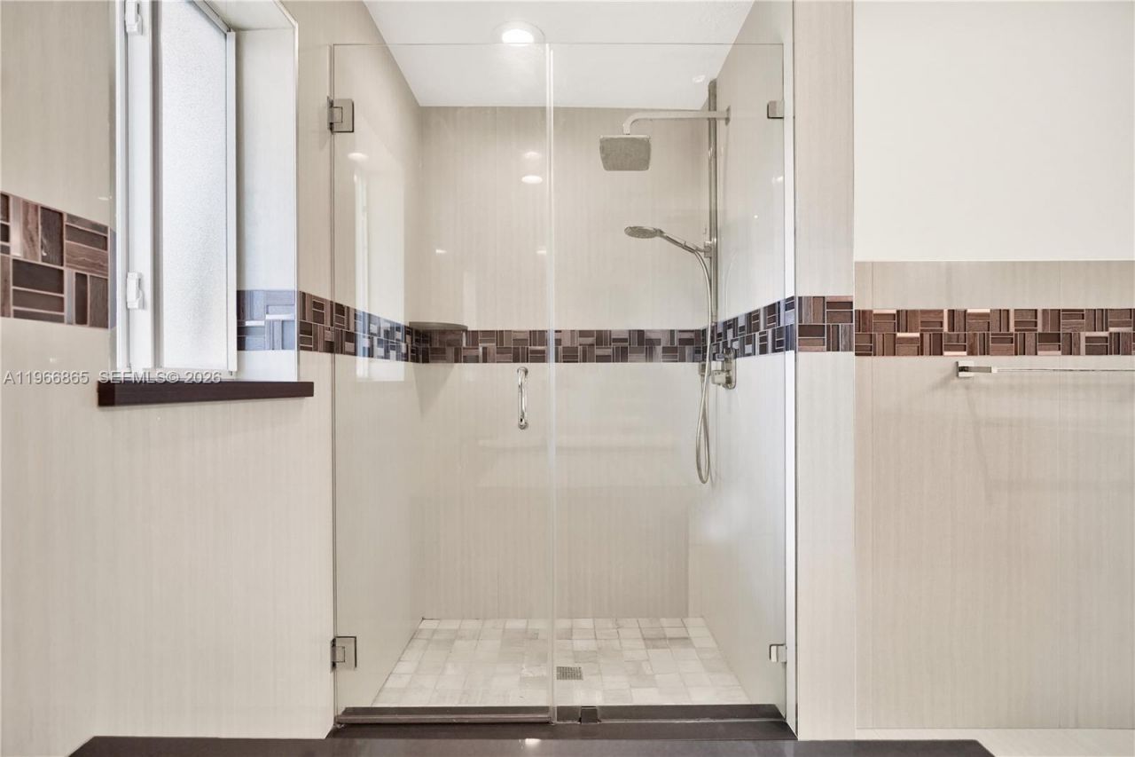 21800 SW 97th Ct, Cutler Bay, FL 33190 Photo