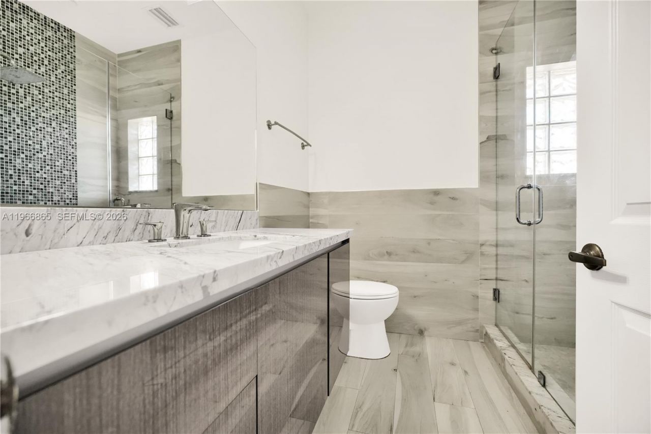 21800 SW 97th Ct, Cutler Bay, FL 33190 Photo