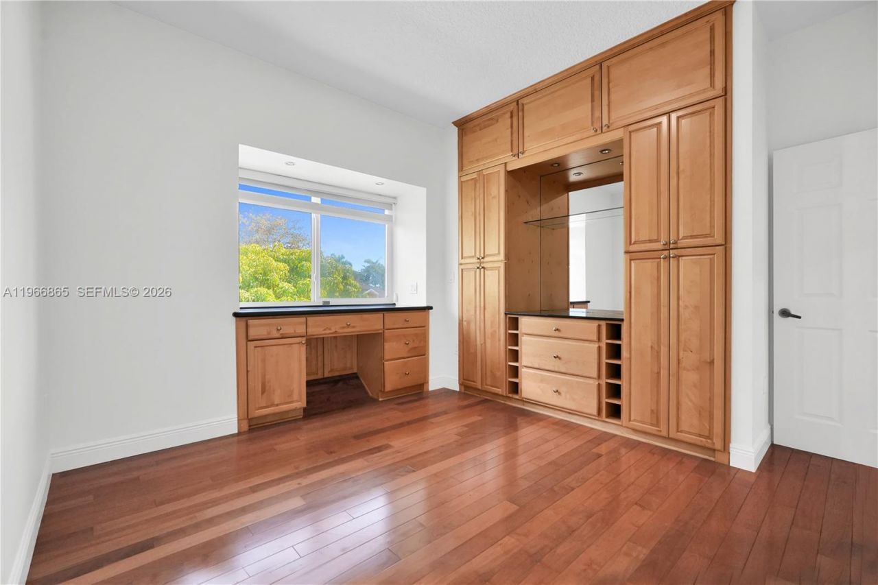 21800 SW 97th Ct, Cutler Bay, FL 33190 Photo