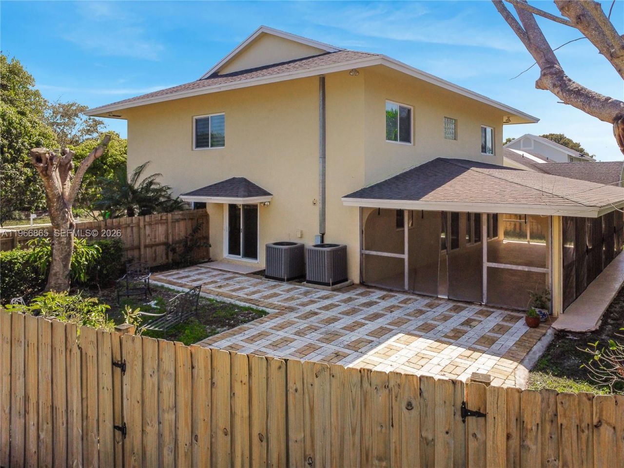 21800 SW 97th Ct, Cutler Bay, FL 33190 Photo