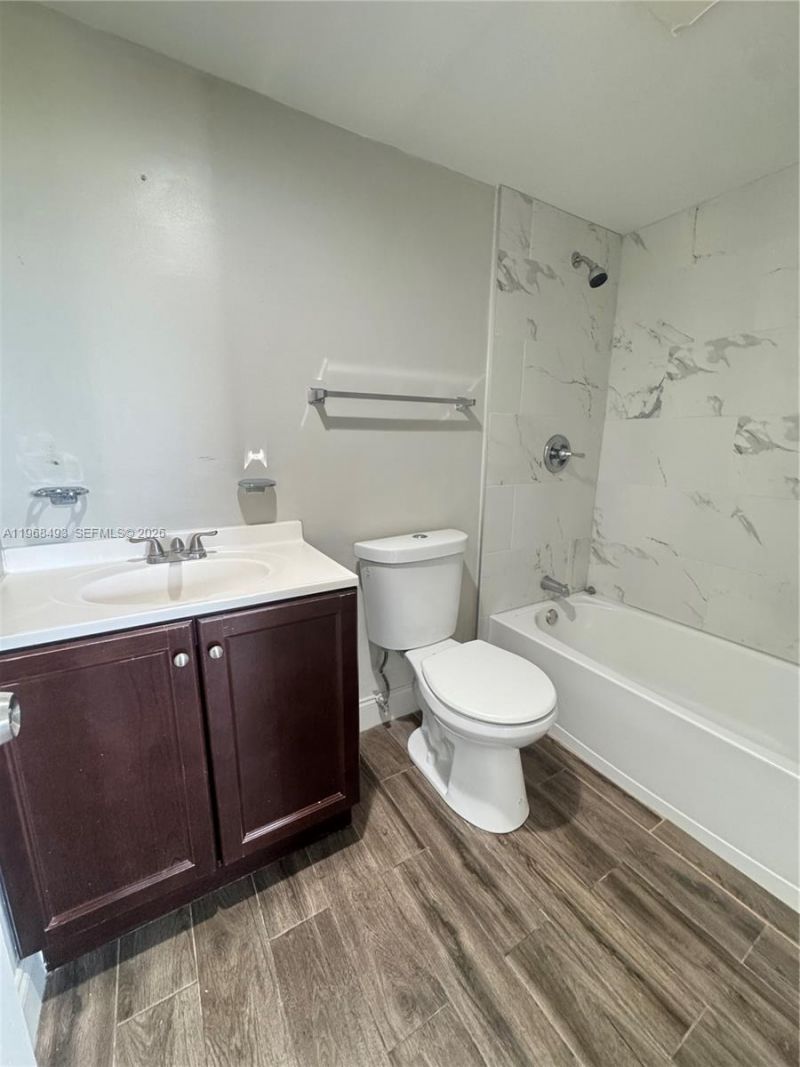 8515 Sunrise Lakes Blvd , Unit 302, Sunrise, FL 33322 Photo