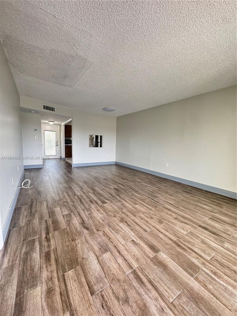 8515 Sunrise Lakes Blvd , Unit 302, Sunrise, FL 33322 Photo