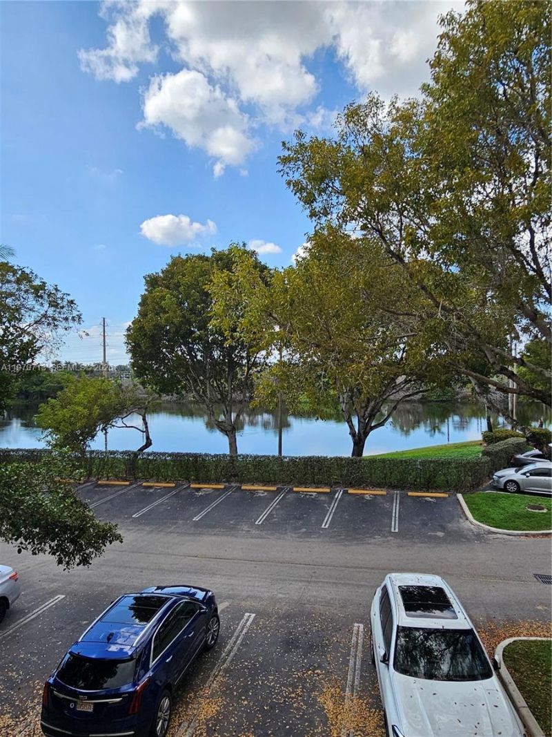 2351 W Preserve Way, Unit 202, Miramar, FL 33025 Photo