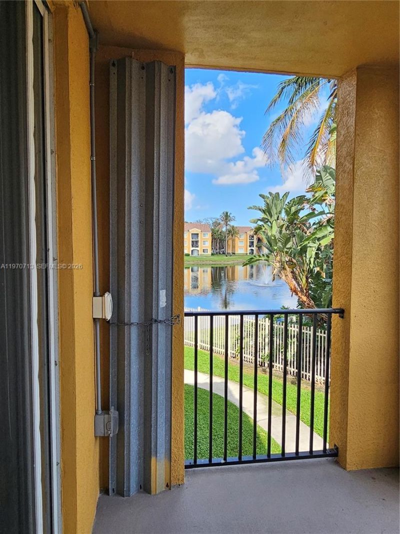 2351 W Preserve Way, Unit 202, Miramar, FL 33025 Photo