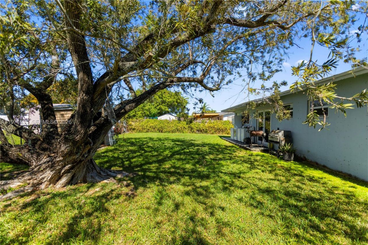 14264 SW 109th Ct, Miami, FL 33176 Photo