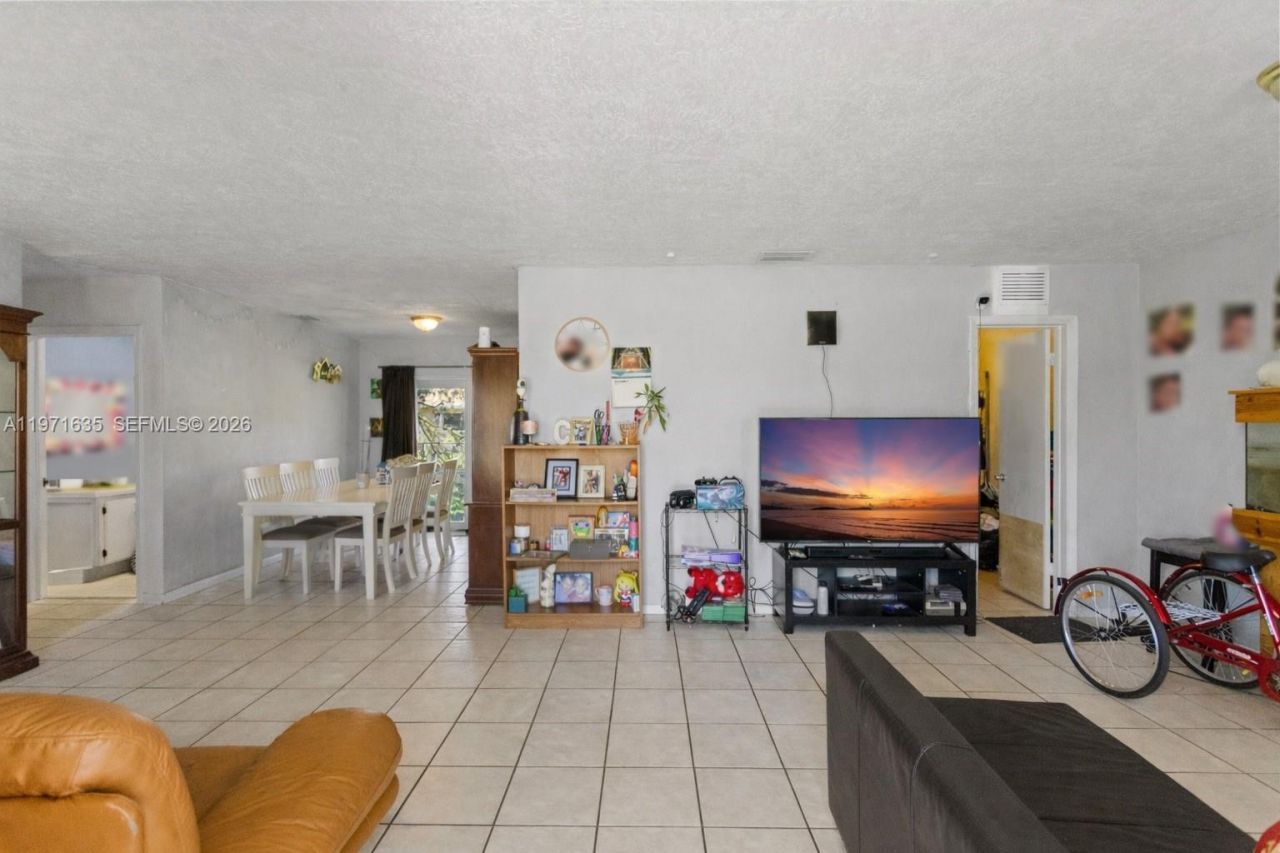 14264 SW 109th Ct, Miami, FL 33176 Photo