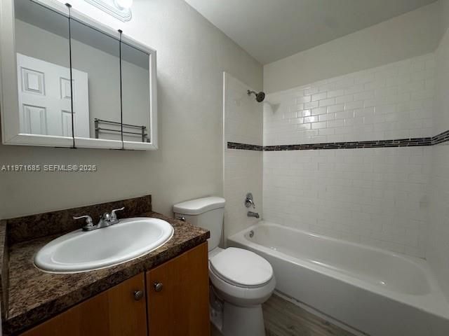1345 W 28th St , Unit 16, Hialeah, FL 33010 Photo