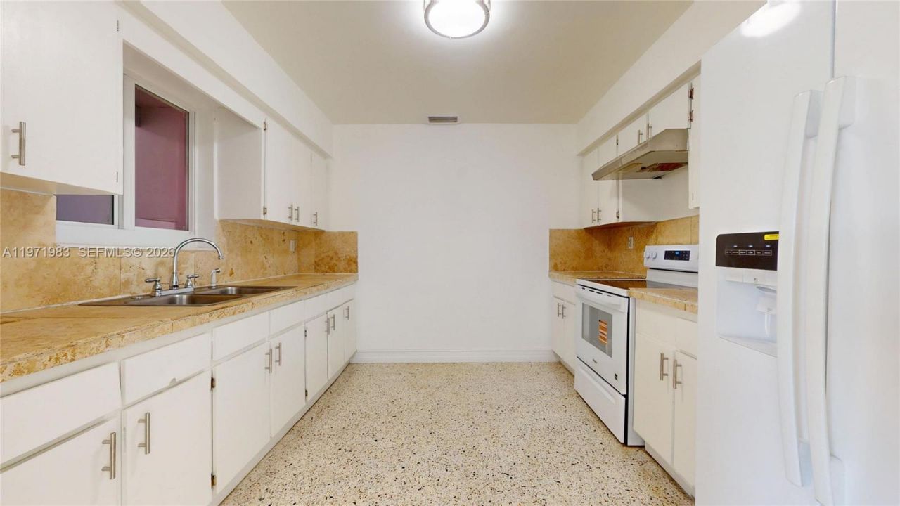 3800 SW 104th Ave, Miami, FL 33165 Photo