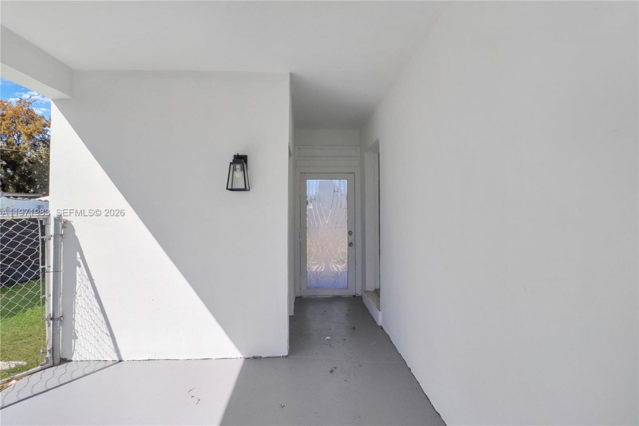 3800 SW 104th Ave, Miami, FL 33165 Photo