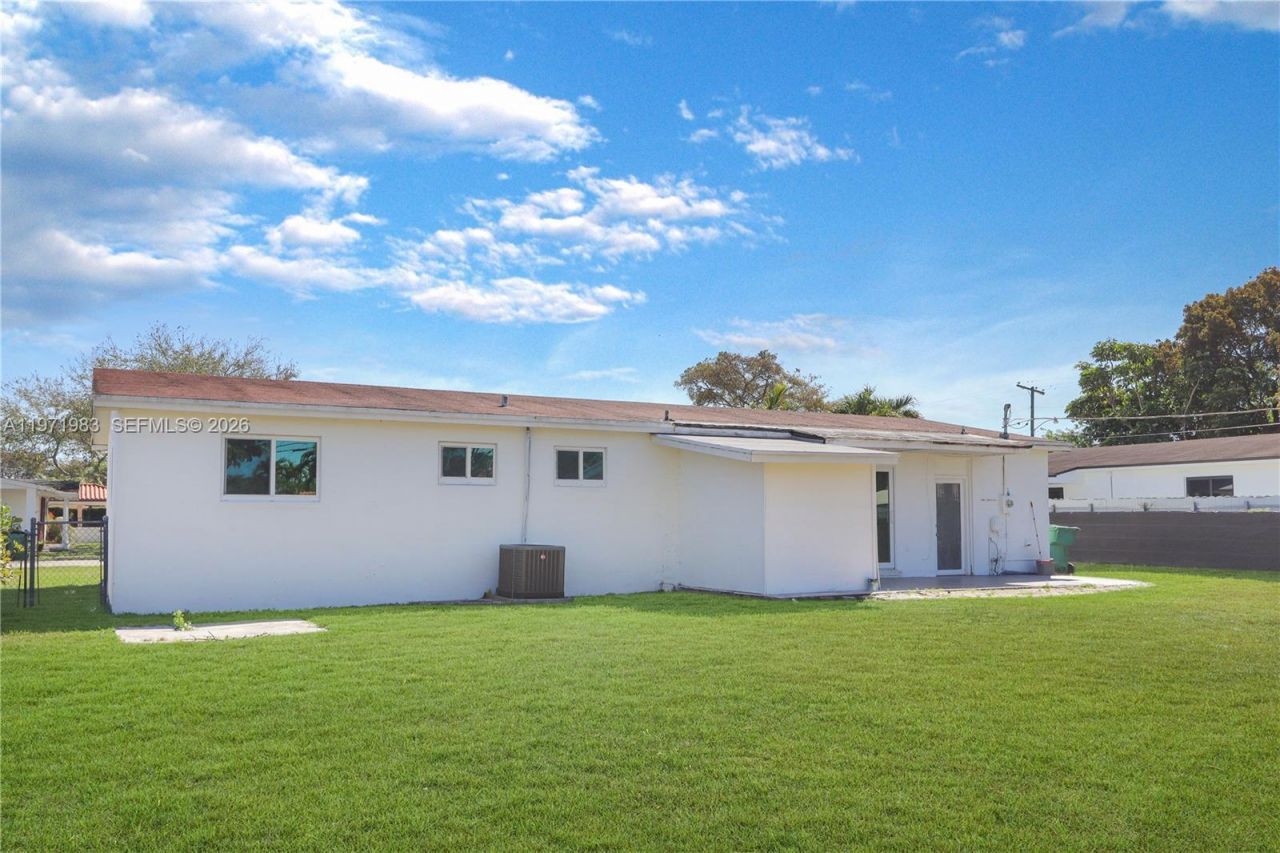 3800 SW 104th Ave, Miami, FL 33165 Photo
