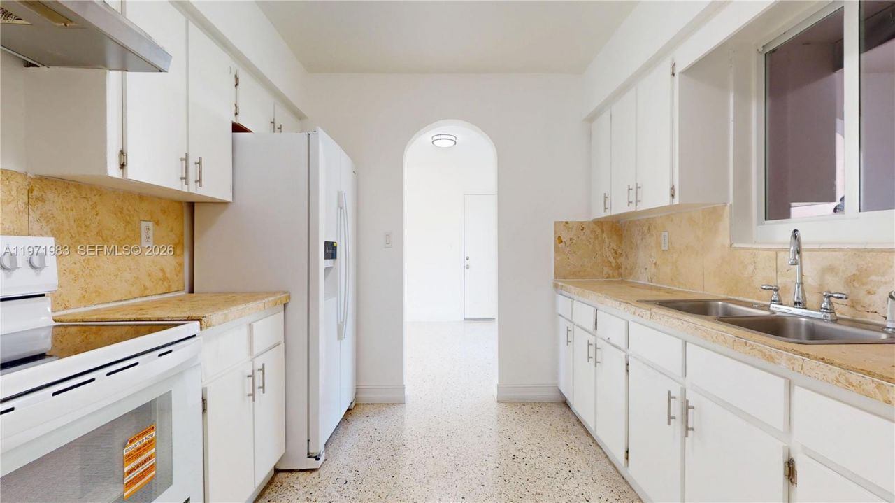 3800 SW 104th Ave, Miami, FL 33165 Photo