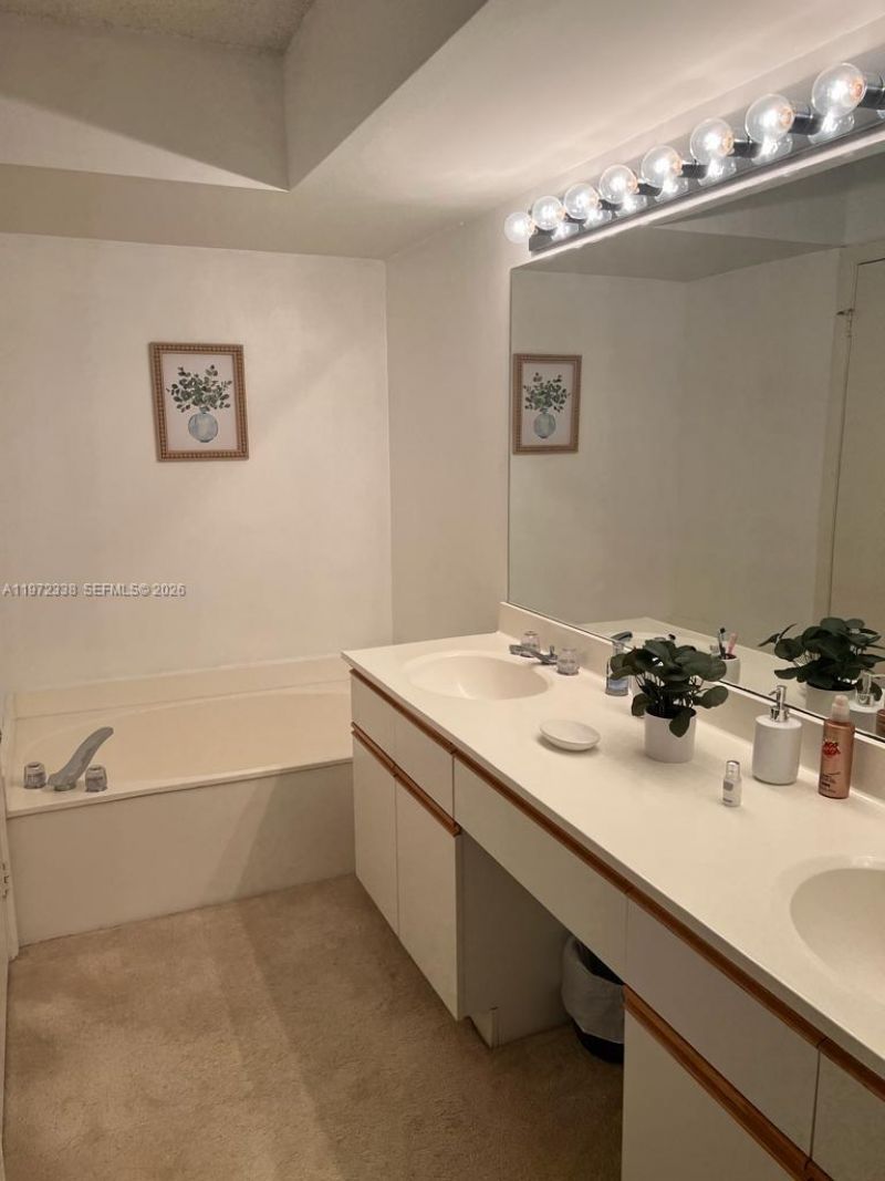 3400 NE 192nd St, Unit 410, Aventura, FL 33180 Photo