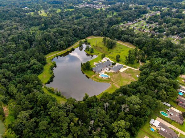 20355 Greenwell Springs Rd, Greenwell Springs, LA 70739