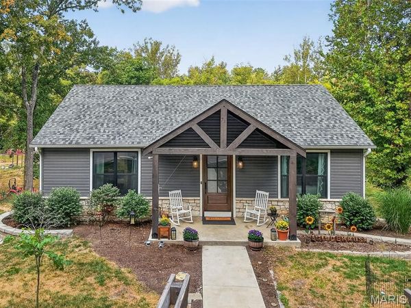 816 N Rock Church Road , Warrenton, MO 63383