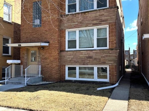 1821 Grove Avenue, Berwyn, IL 60402