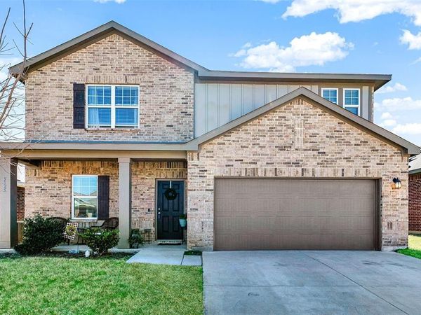 5525 Mcmahan Lane, Fort Worth, TX 76036