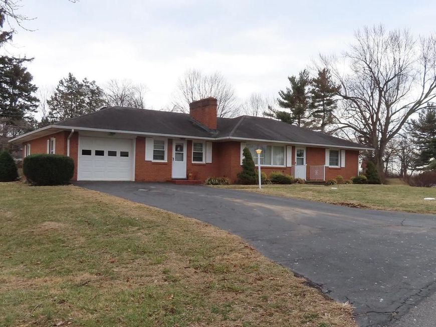 16820 Petmar Circle, Hagerstown, MD 21742 Main Photo