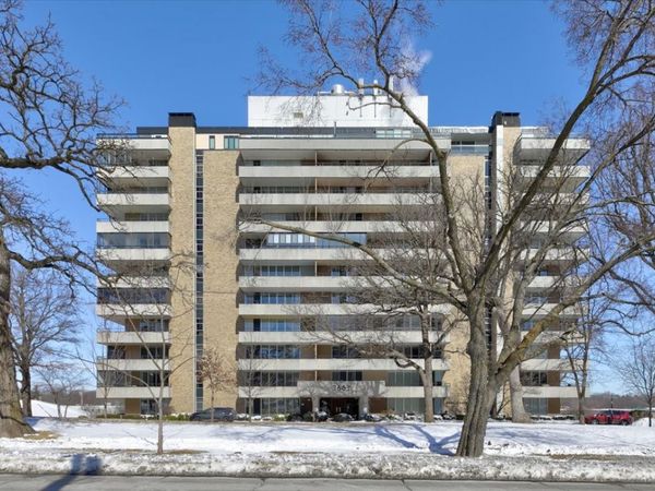 3663 Grand Avenue, Unit 508, Des Moines, IA 50312