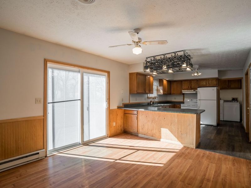 227 E Walnut Street, Saint Paris, OH 43072 Photo 11