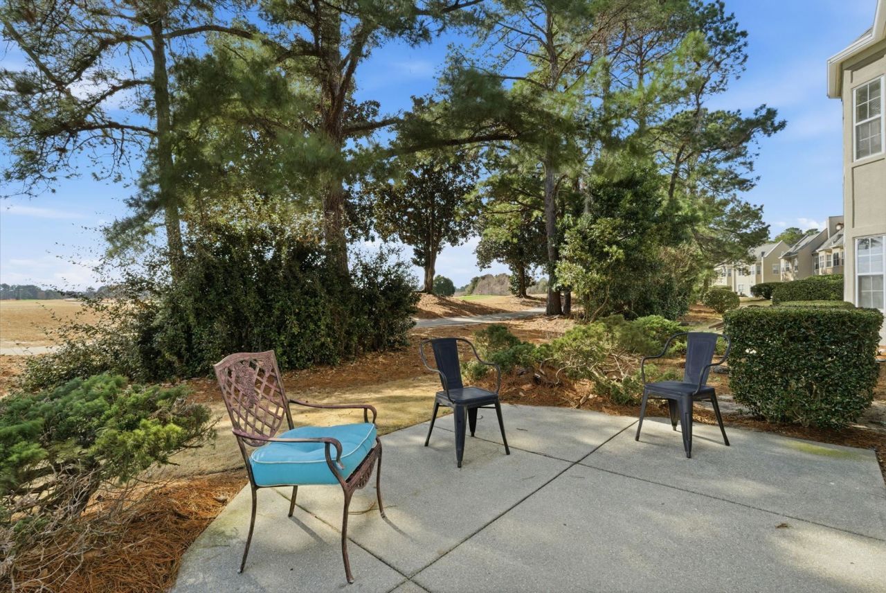 4586 Girvan Dr. Photo 15