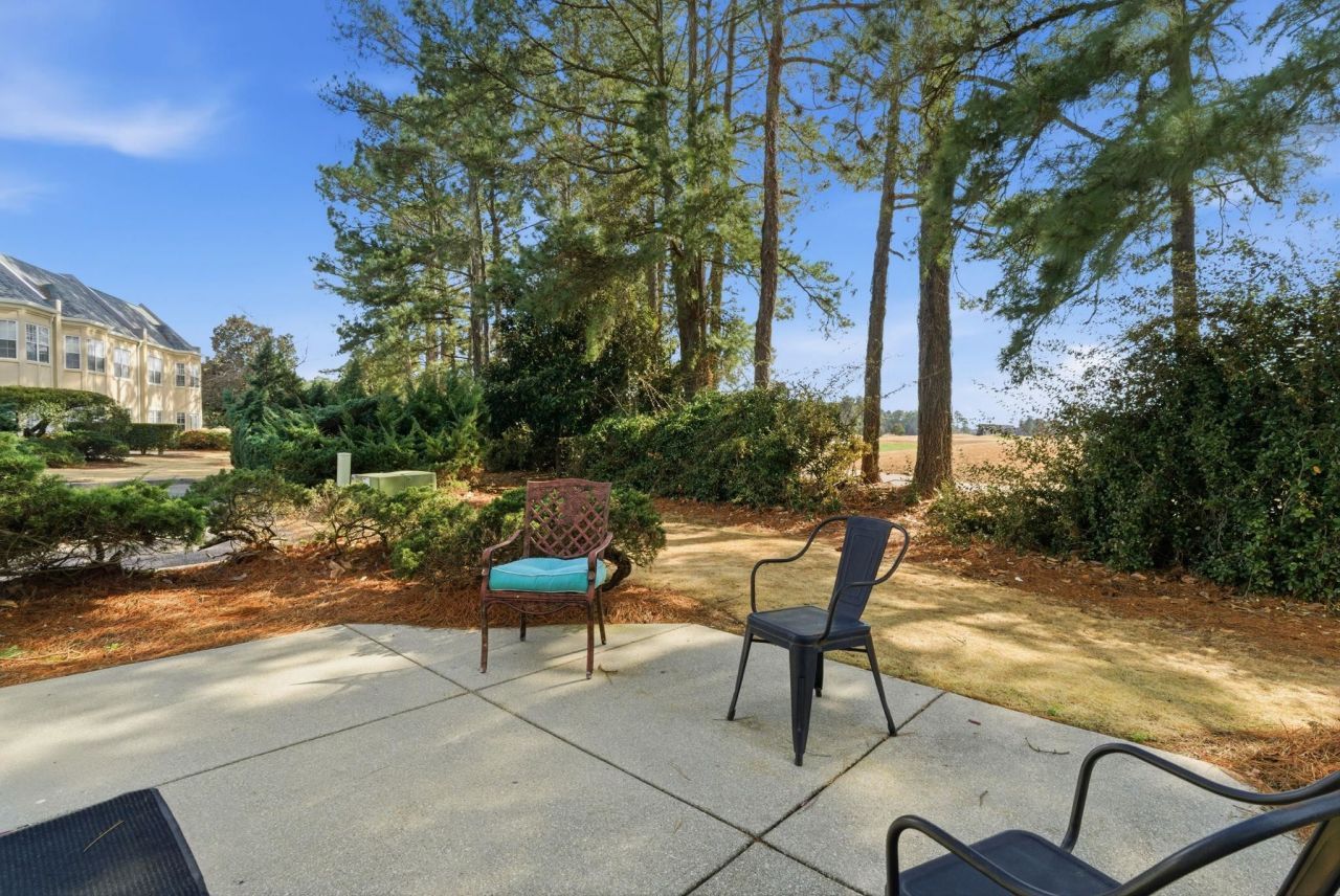 4586 Girvan Dr. Photo 16