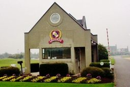 4586 Girvan Dr.  photo 4